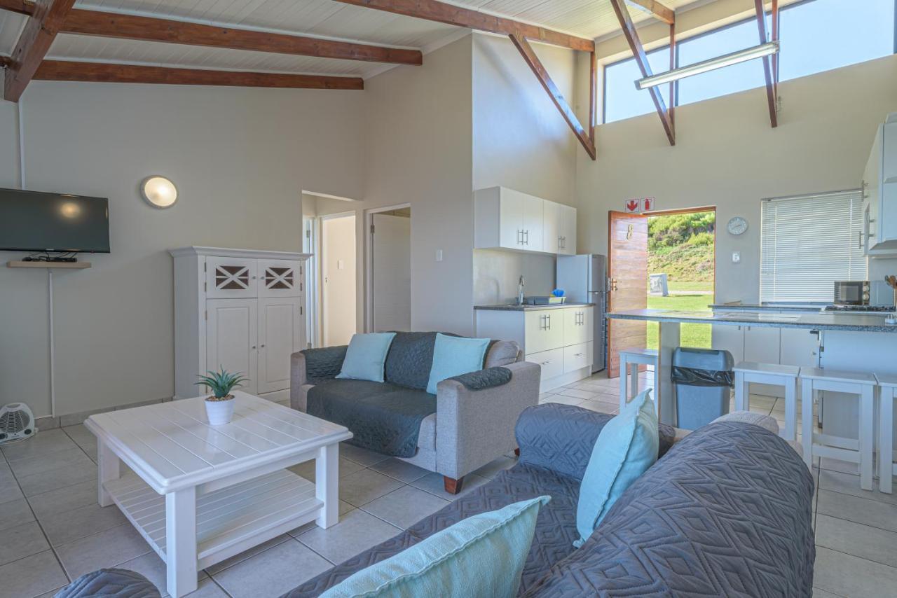 Fynbos Golf And Country Estate Hotel Eersterivierstrand Ngoại thất bức ảnh
